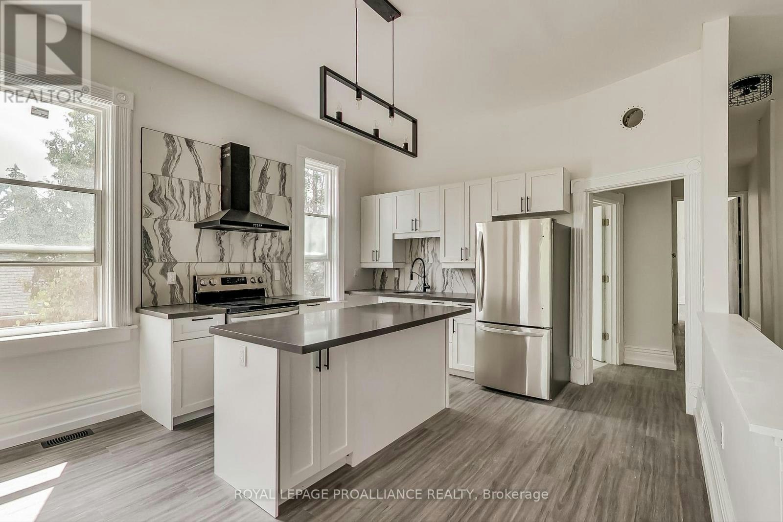 2-613 Union Street, Peterborough, ON, K9H 3V4 - 9