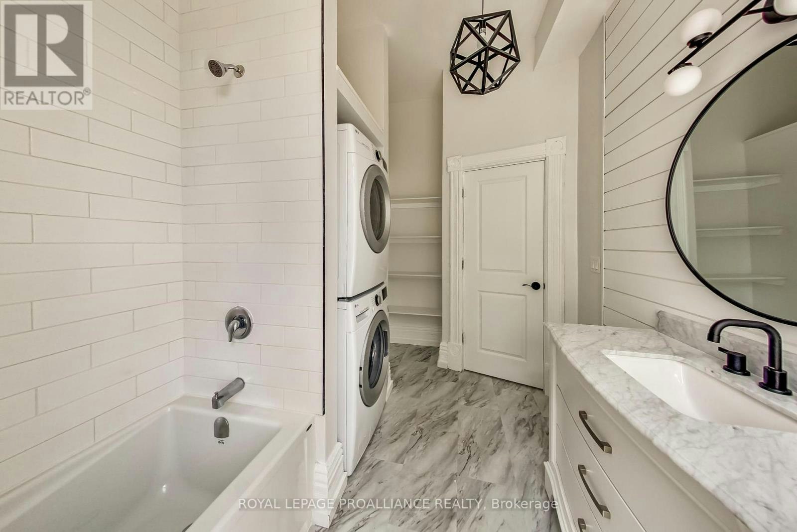 2-613 Union Street, Peterborough, ON, K9H 3V4 - 20
