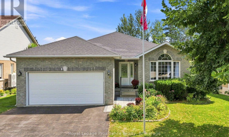 9 Seneca Drive
