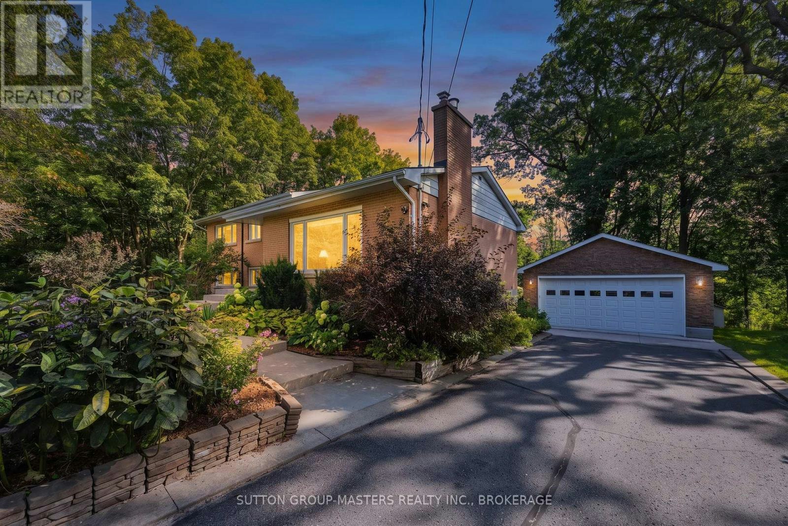 732 Centre Street, Kingston, ON, K7M 5E4