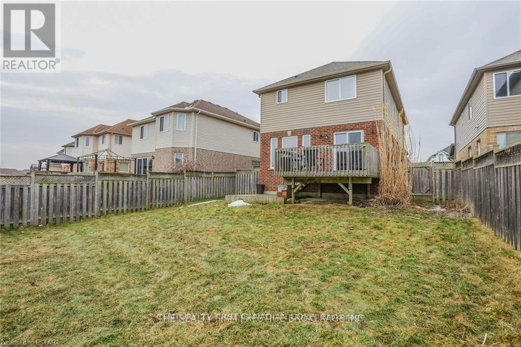 950 Oakcrossing Road, London, ON, N6H 0A7 - 37