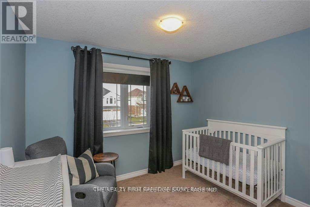 950 Oakcrossing Road, London, ON, N6H 0A7 - 30