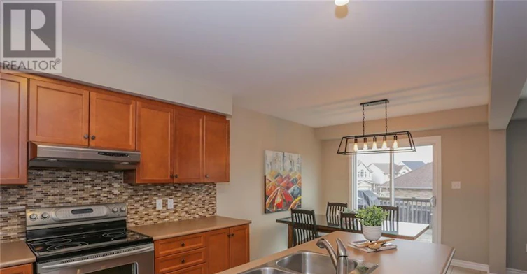 950 Oakcrossing Road, London, ON, N6H 0A7 - 13