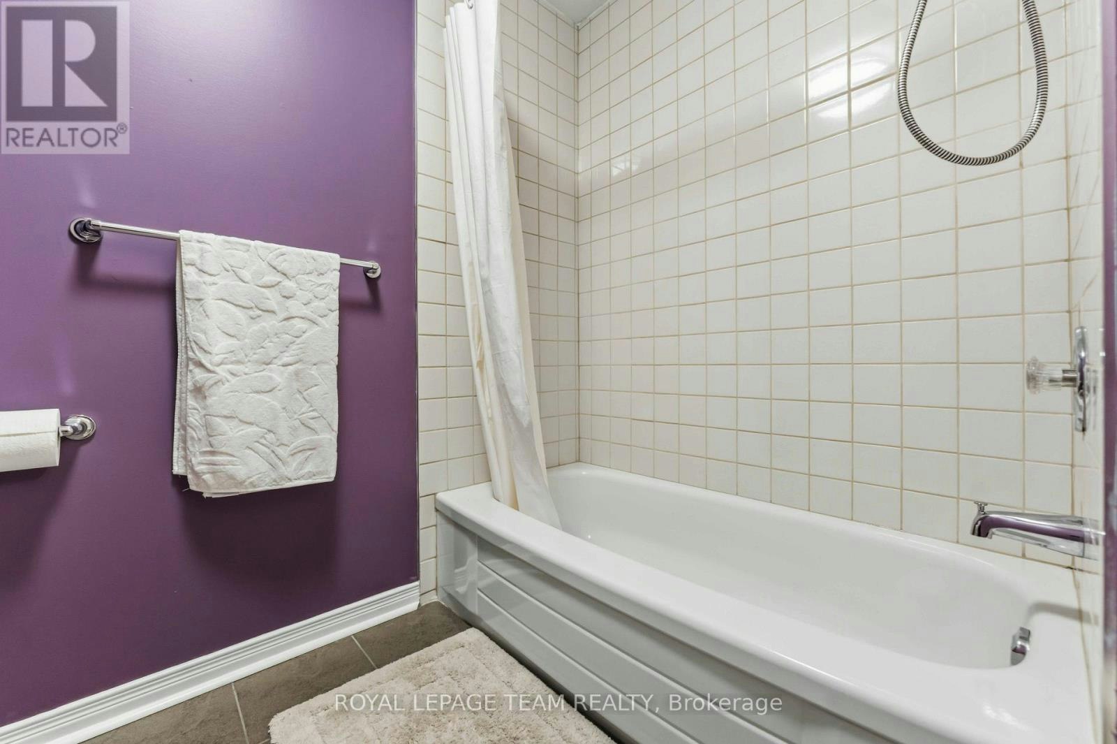 76 Hunter's Glen Crescent, Ottawa, ON, K1T 3R1 - 27