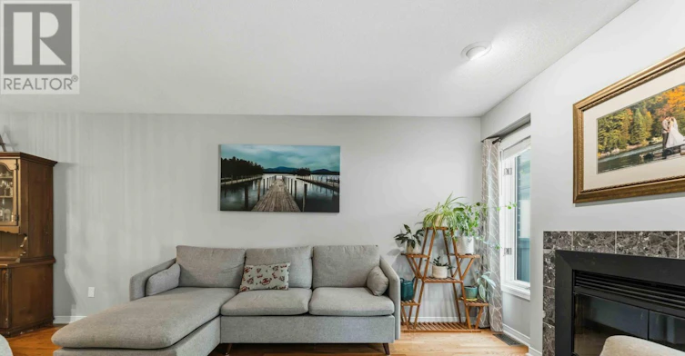 76 Hunter's Glen Crescent, Ottawa, ON, K1T 3R1 - 9