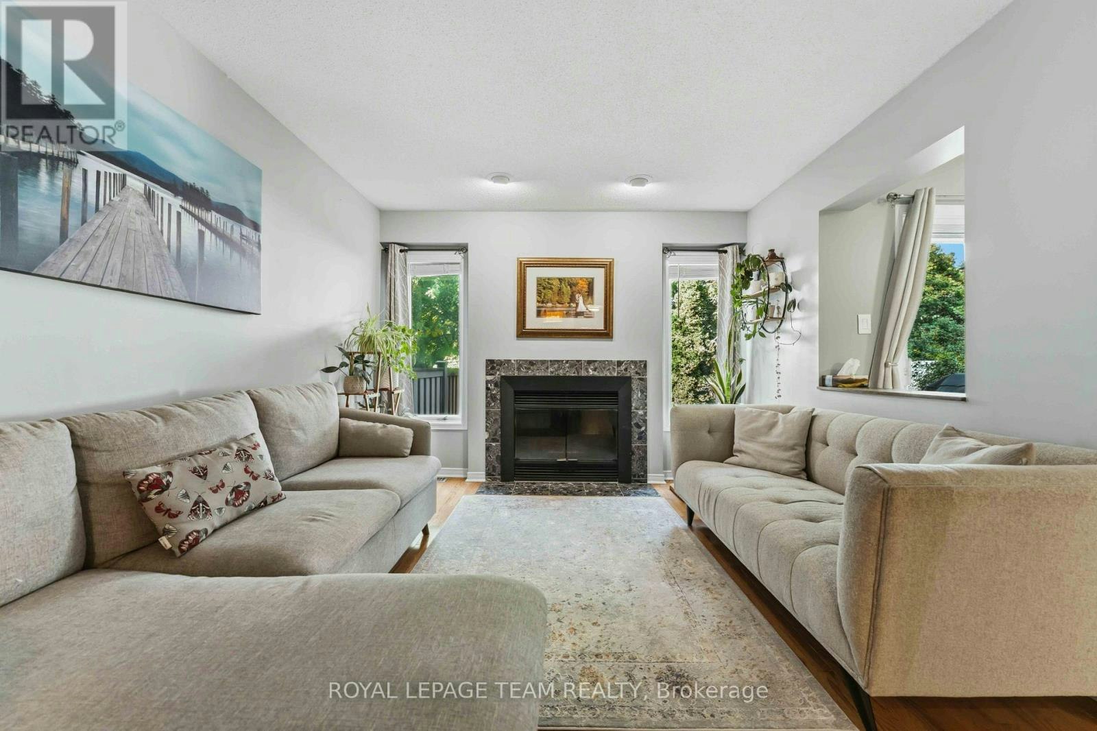76 Hunter's Glen Crescent, Ottawa, ON, K1T 3R1 - 8
