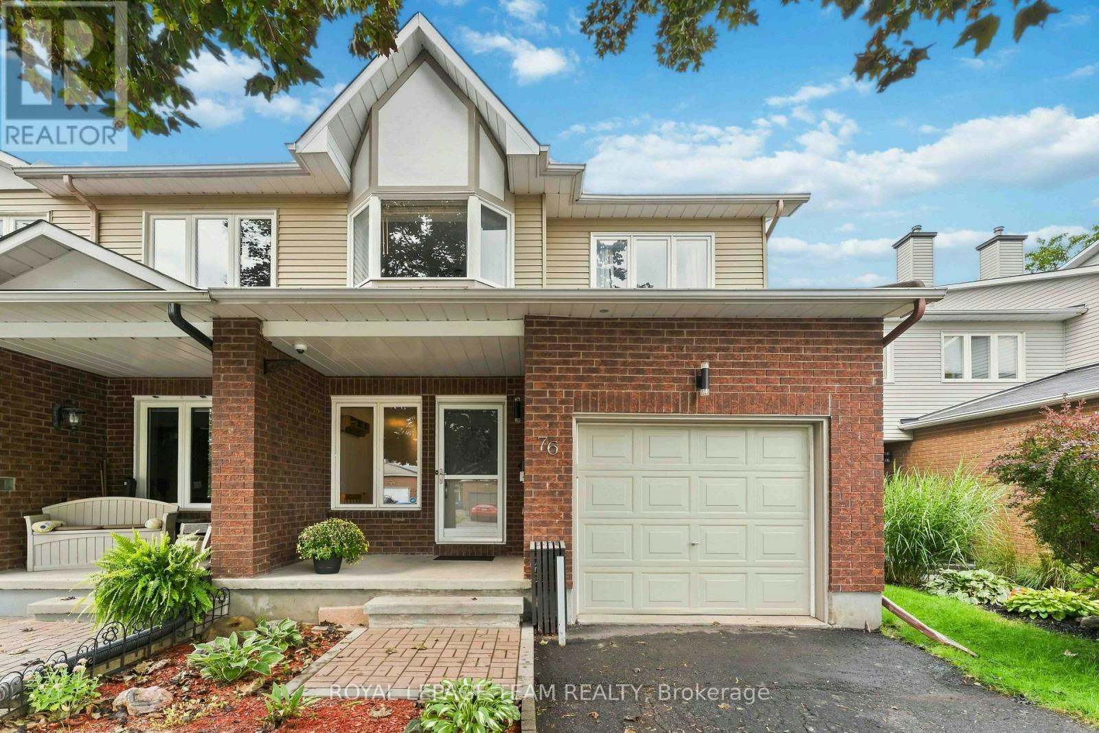 76 Hunter's Glen Crescent, Ottawa, ON, K1T 3R1 - 2