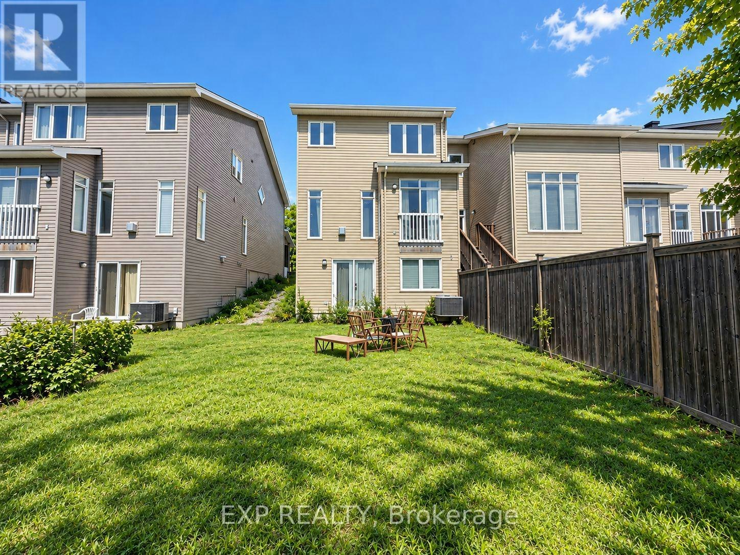 448 Foxhall Way, Ottawa, ON, K2M 0G1 - 24