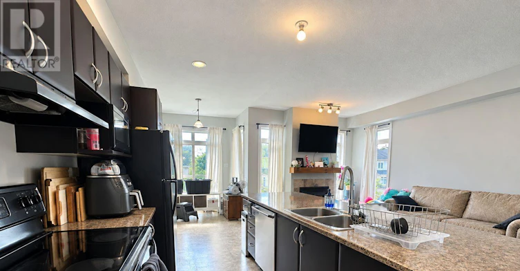 448 Foxhall Way, Ottawa, ON, K2M 0G1 - 5