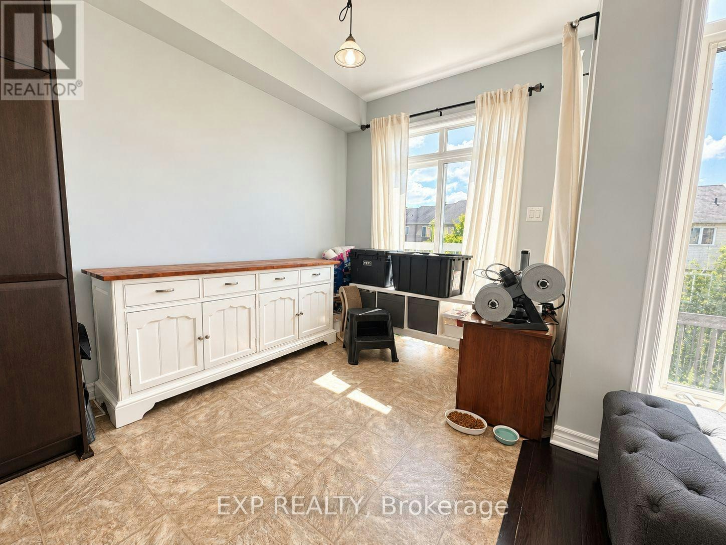 448 Foxhall Way, Ottawa, ON, K2M 0G1 - 10