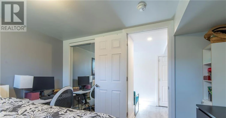 2-658 Sherbourne Road, Ottawa, ON, K2A 3H3 - 11