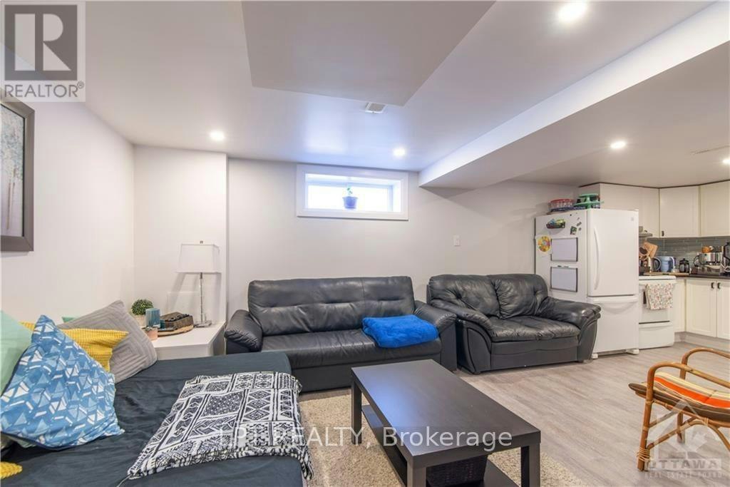 2-658 Sherbourne Road, Ottawa, ON, K2A 3H3 - 3