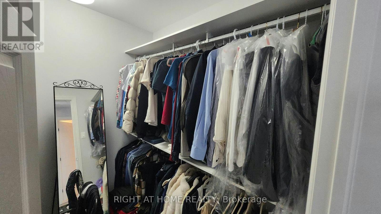 323 Alasken Drive, Ottawa, ON, K1T 0M3 - 7