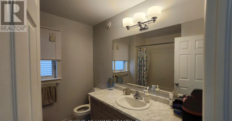 323 Alasken Drive, Ottawa, ON, K1T 0M3 - 11