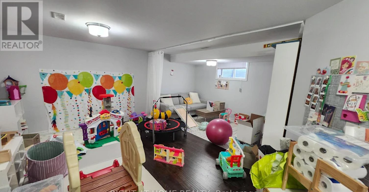 323 Alasken Drive, Ottawa, ON, K1T 0M3 - 12