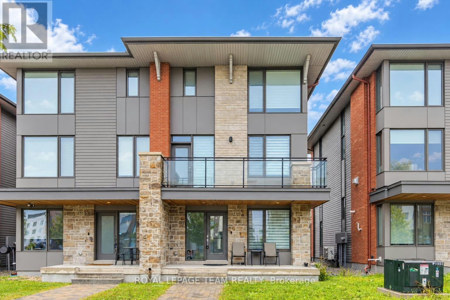 1407 Hemlock Road, Ottawa, ON, K1K 5A2