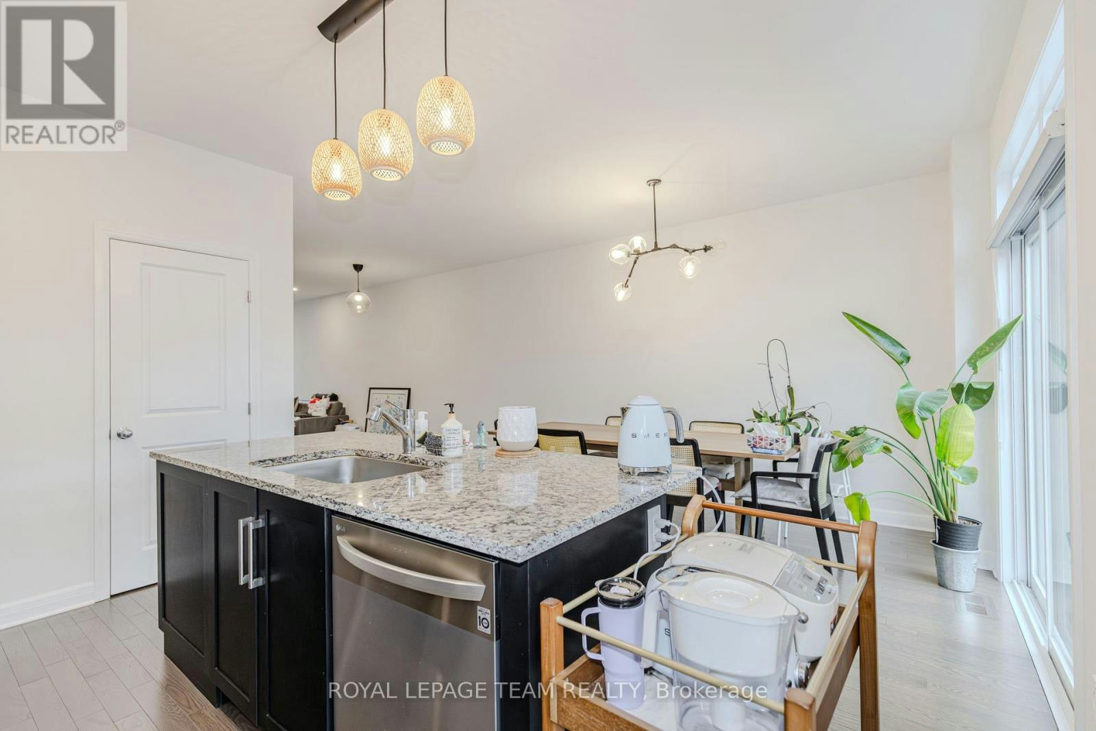 1407 Hemlock Road, Ottawa, ON, K1K 5A2 - 28