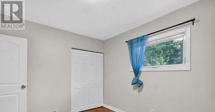 58 Aero Drive, Ottawa, ON, K2H 5E4 - 29