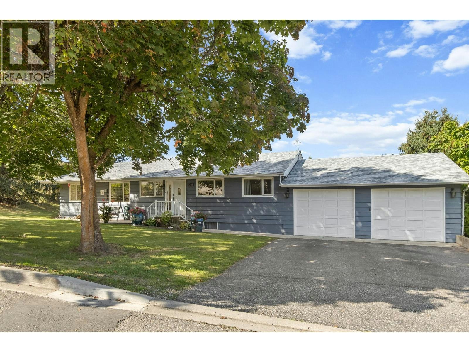1281 SE 15 Street, Salmon Arm, BC, V1E 2G8