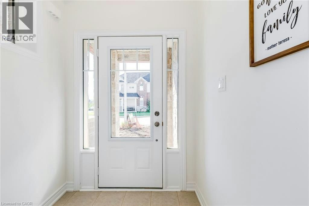 3967 Leonardo Street, Burlington, ON, L7M 0Z7 - 4