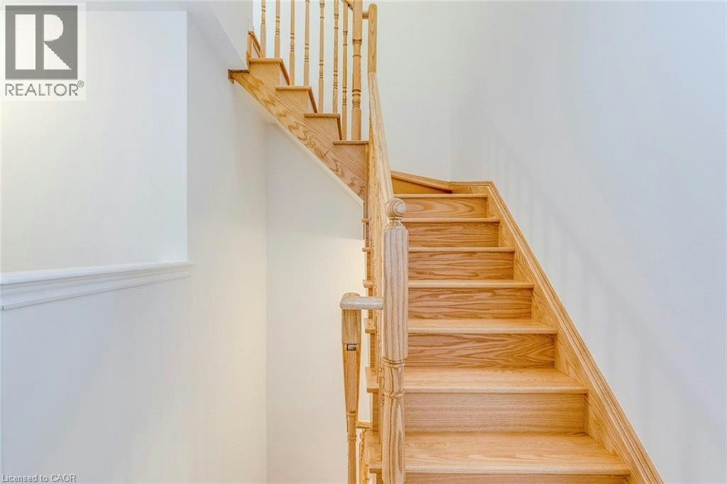 3967 Leonardo Street, Burlington, ON, L7M 0Z7 - 25