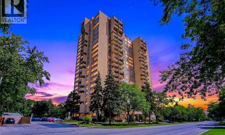 205-1359 White Oaks Boulevard