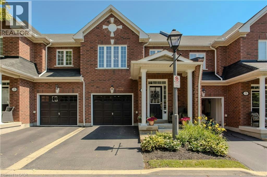 4-2410 Woodward Avenue, Burlington, ON, L7R 1T9