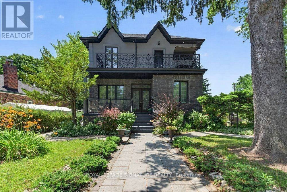 32 Cliffcrest Drive, Toronto, ON, M1M 2K2