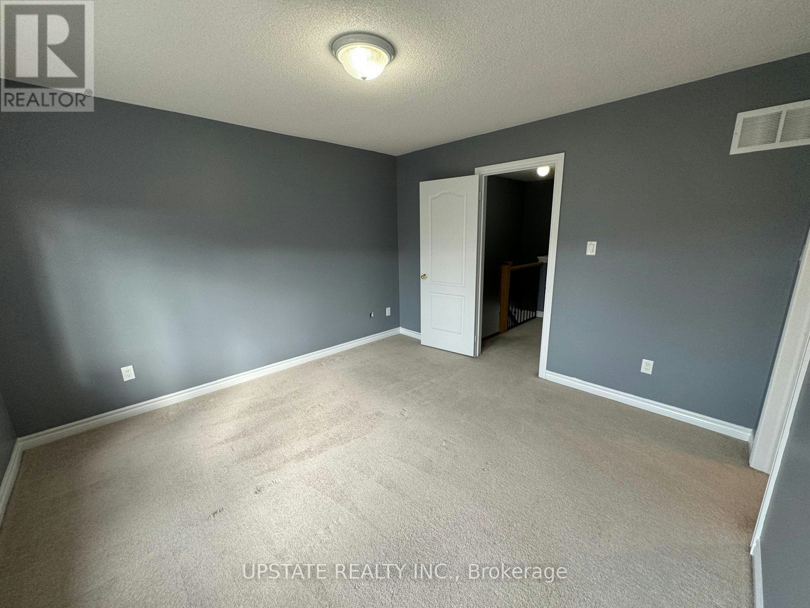 29 Magdalene Crescent, Brampton, ON, L6Z 0G8 - 14