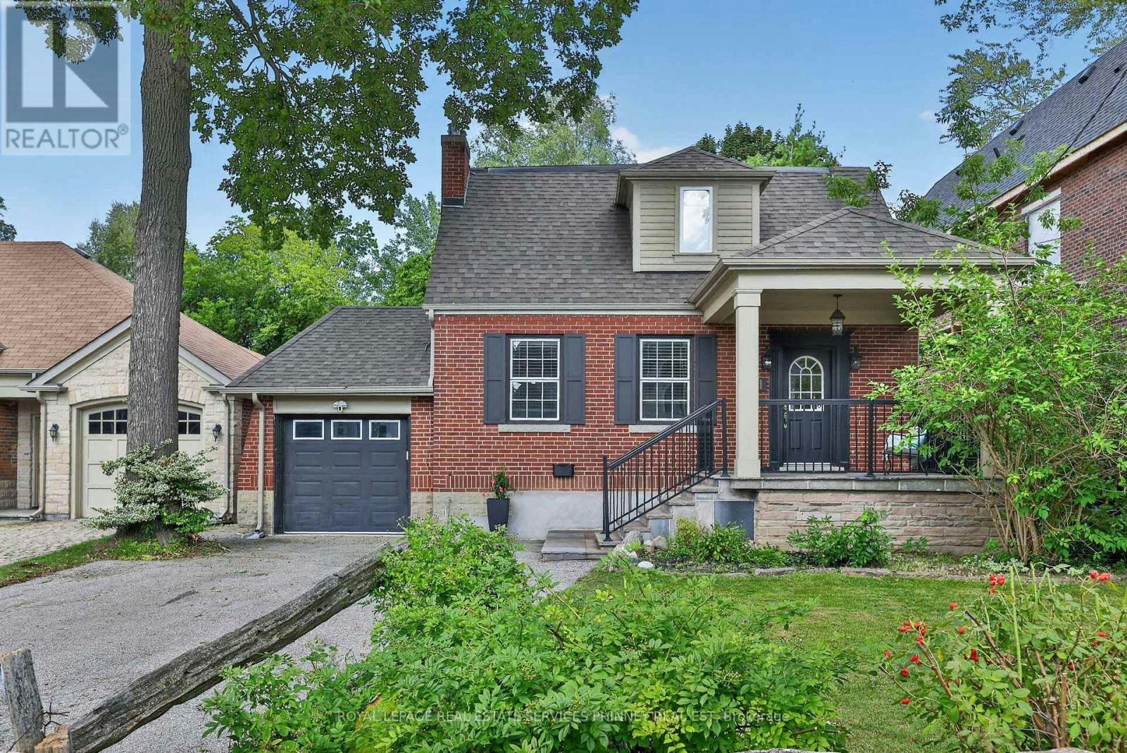 21 Cumberland Drive, Mississauga, ON, L5G 3M7