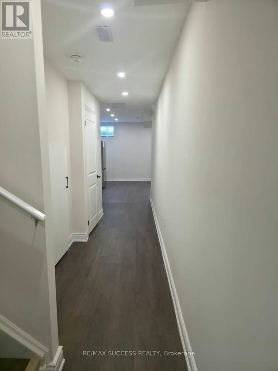 LOWER-1407 Hearns Place, Milton, ON, L9E 2J7 - 13