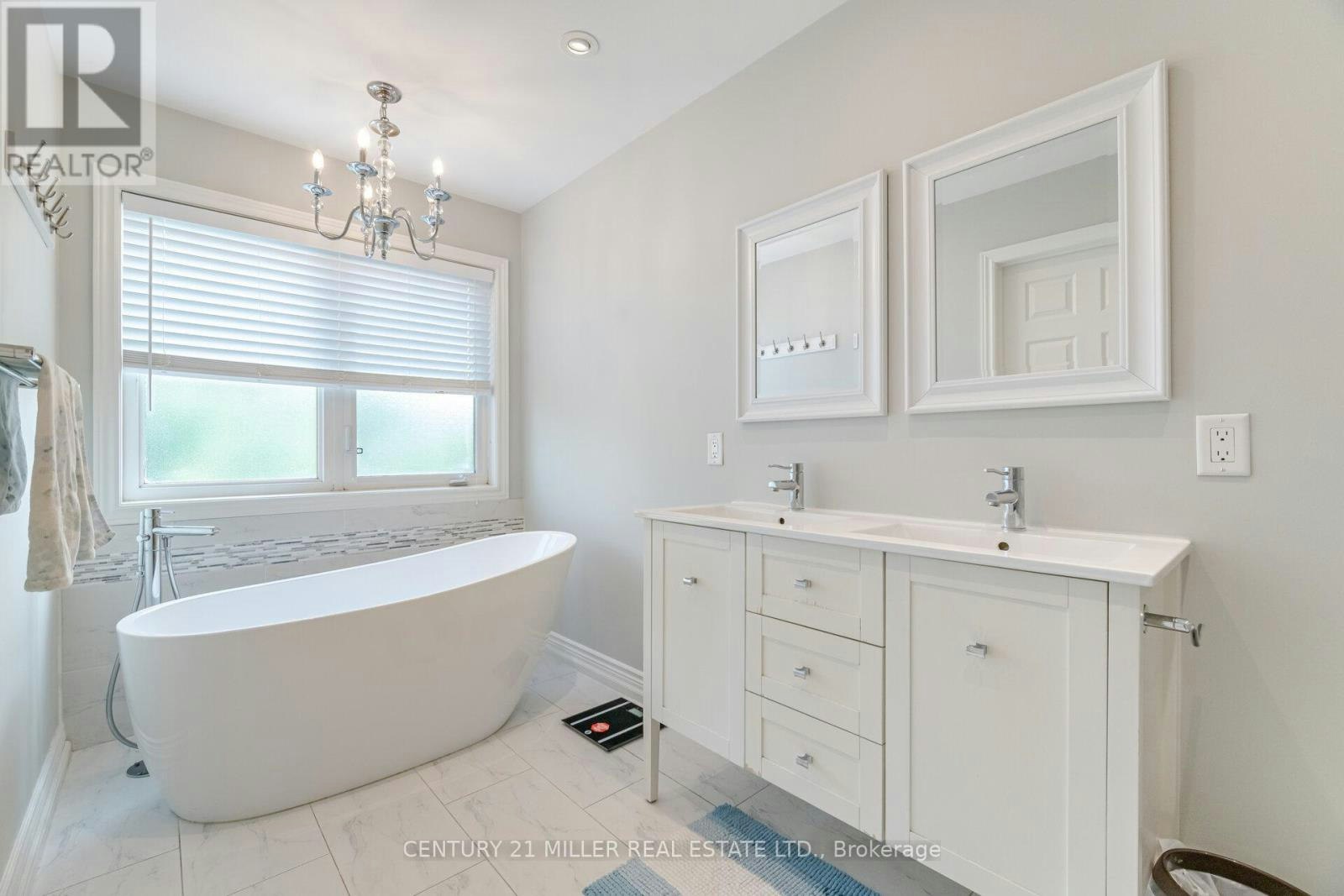 2191 Emily Circle, Oakville, ON, L6M 0E5 - 25