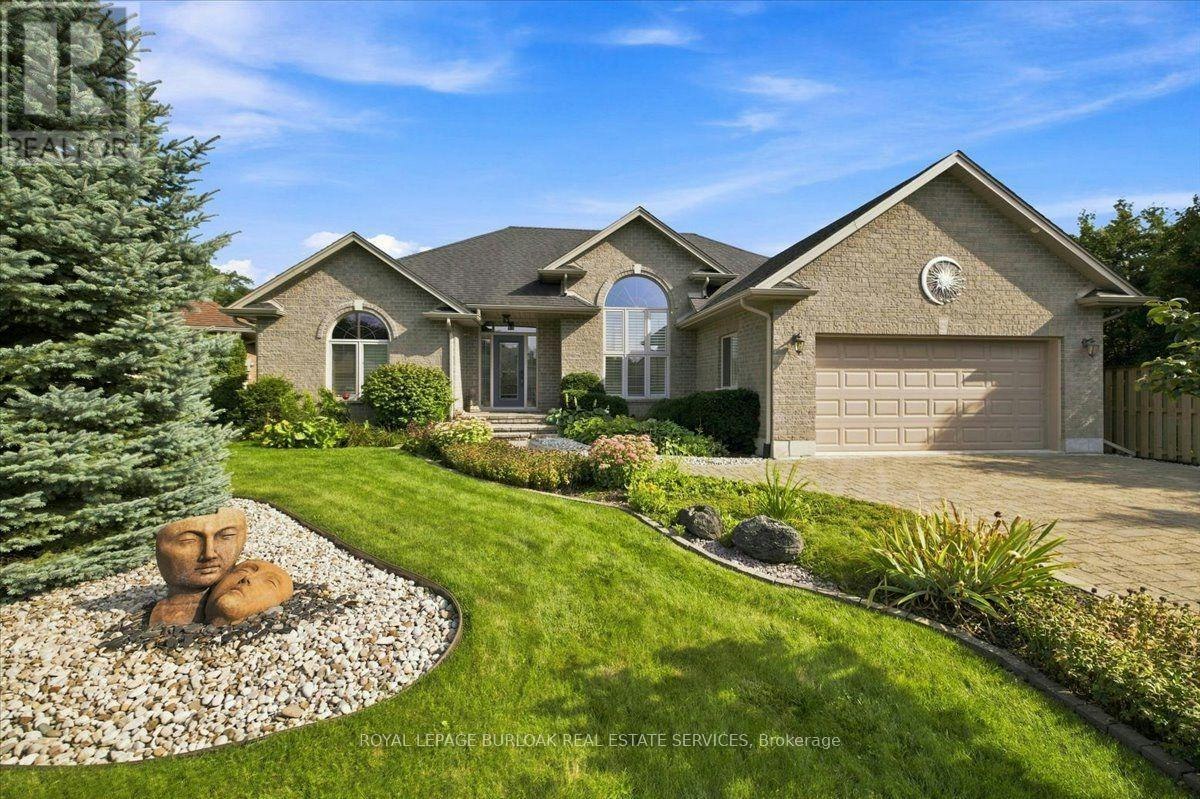 25 Birch Avenue, Norfolk County, ON, N0A 1N6