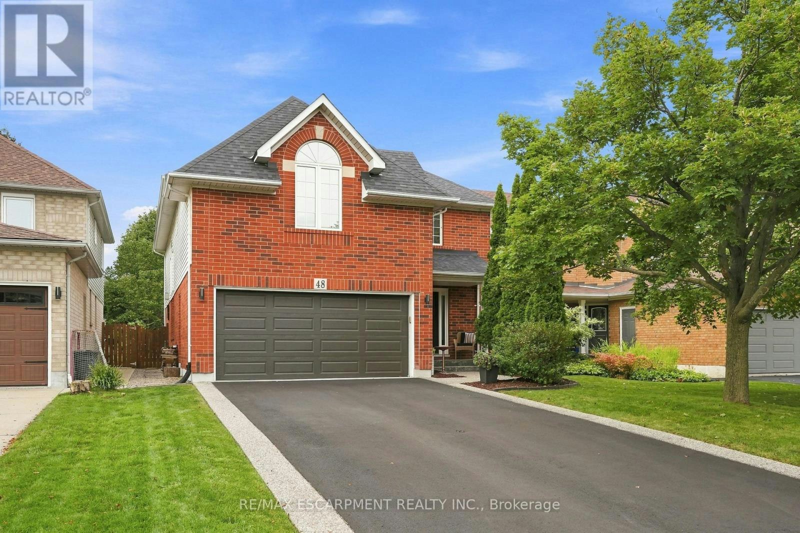 48 Bridgeport Crescent, Hamilton, ON, L9K 1K4