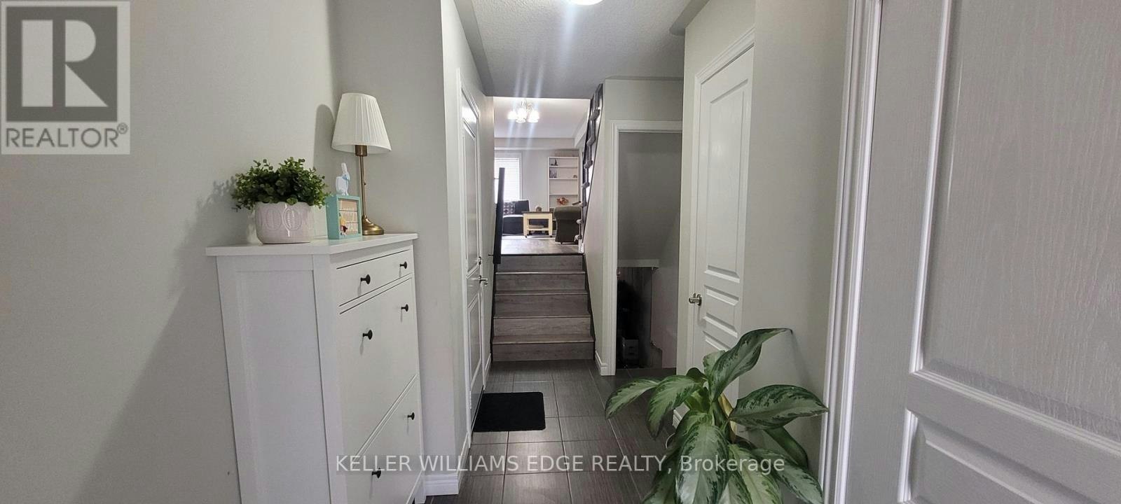 90 Bloom Crescent, Hamilton, ON, L0R 1P0 - 7