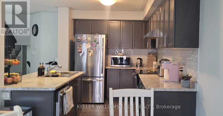90 Bloom Crescent, Hamilton, ON, L0R 1P0 - 4
