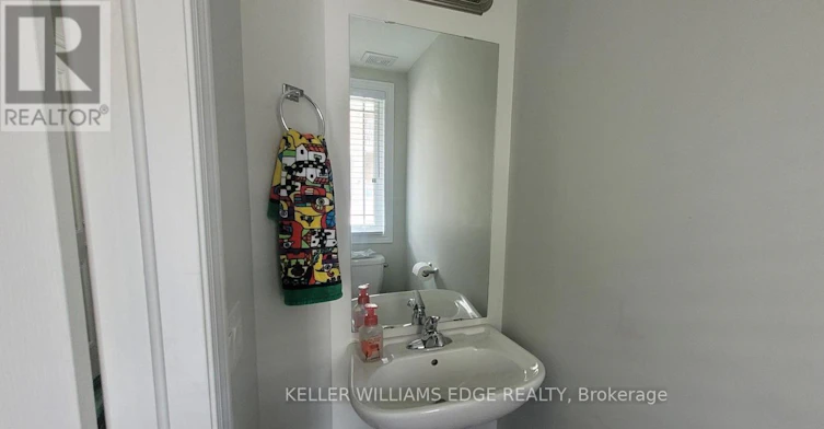 90 Bloom Crescent, Hamilton, ON, L0R 1P0 - 8