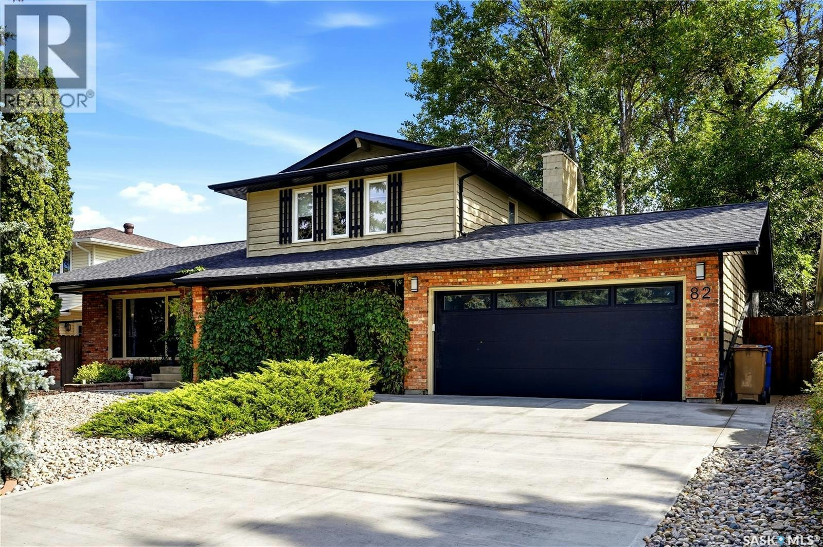 82 Lowry Place, Regina, SK, S4S 6C7