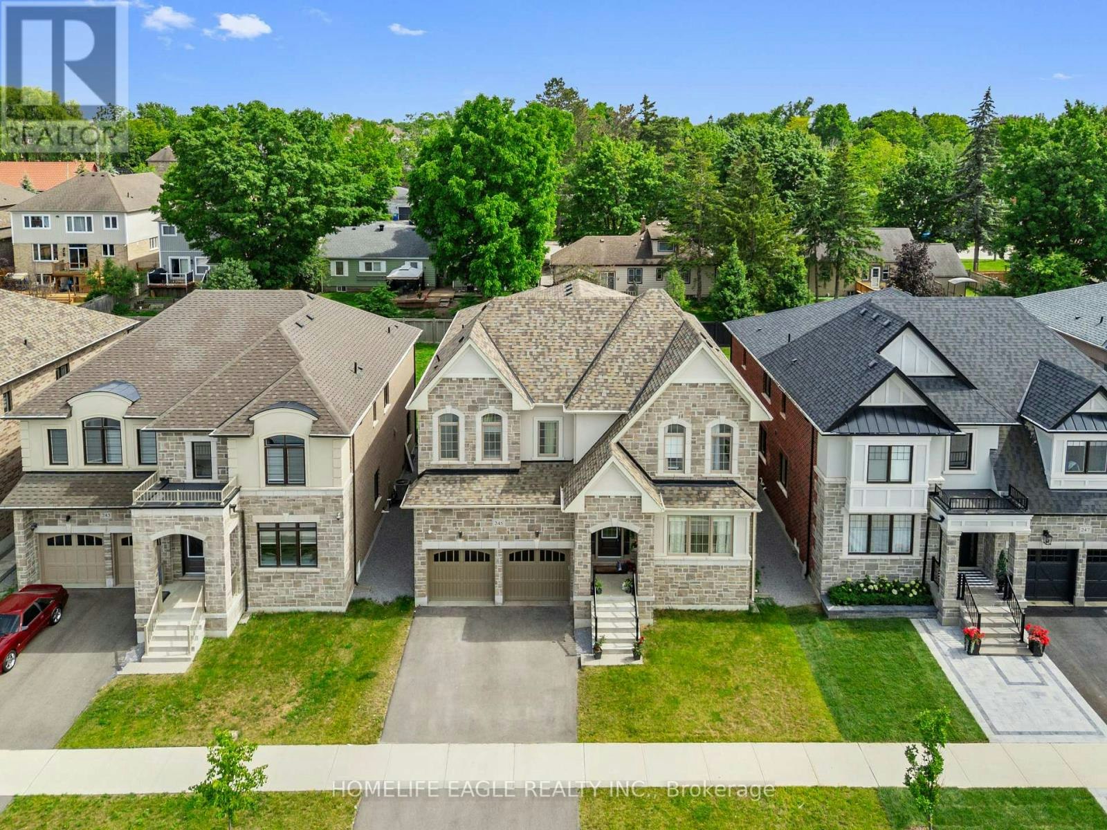 245 Danny Wheeler Boulevard, Georgina, ON, L4P 0J8