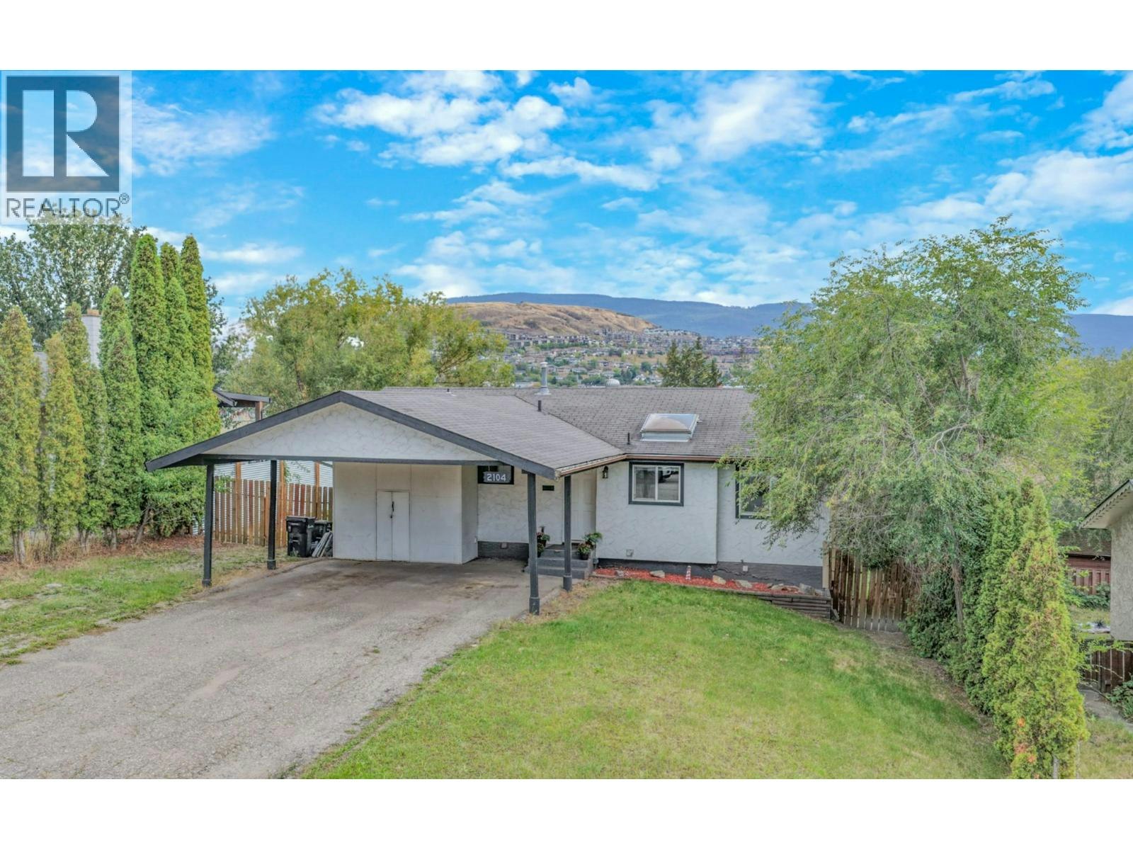 2104 20 Avenue, Vernon, BC, V1T 7J6