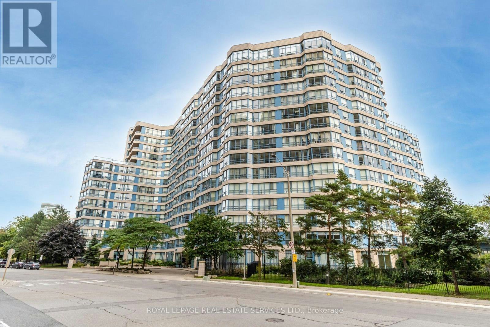 PH05-250 Webb Drive, Mississauga, ON, L5B 3Z4