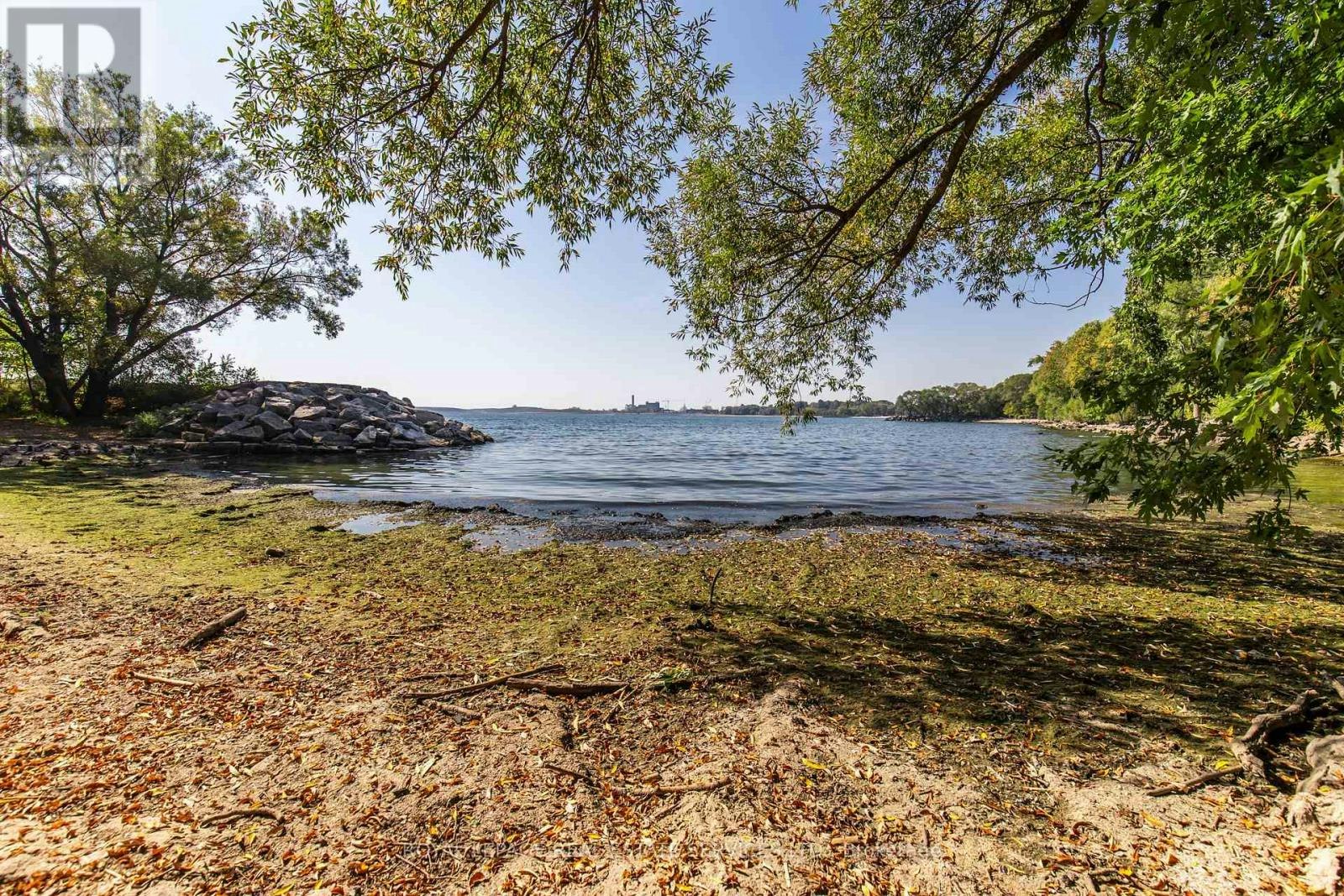 20 Park Boulevard, Toronto, ON, M8W 1G7 - 7