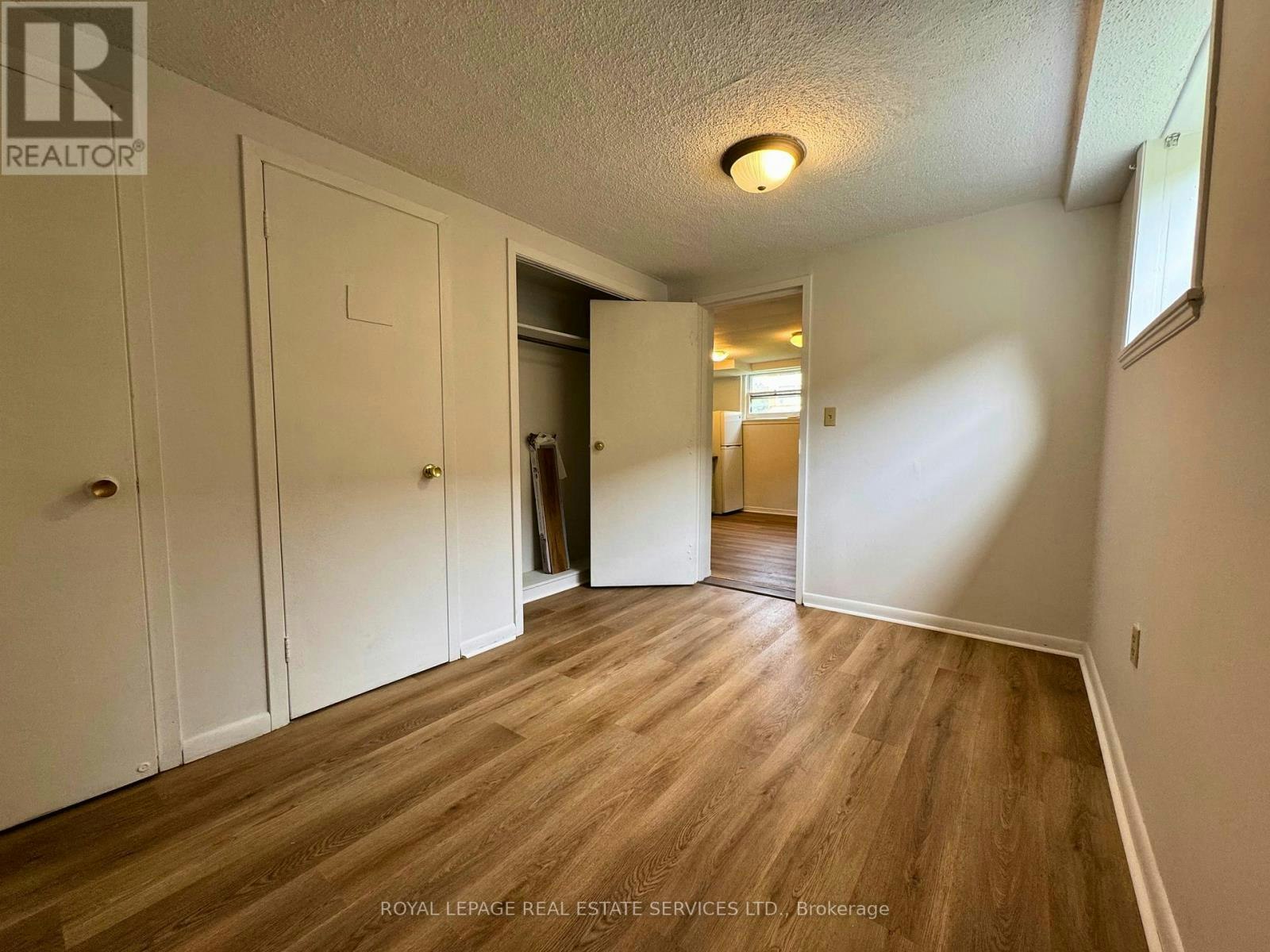 20 Park Boulevard, Toronto, ON, M8W 1G7 - 9