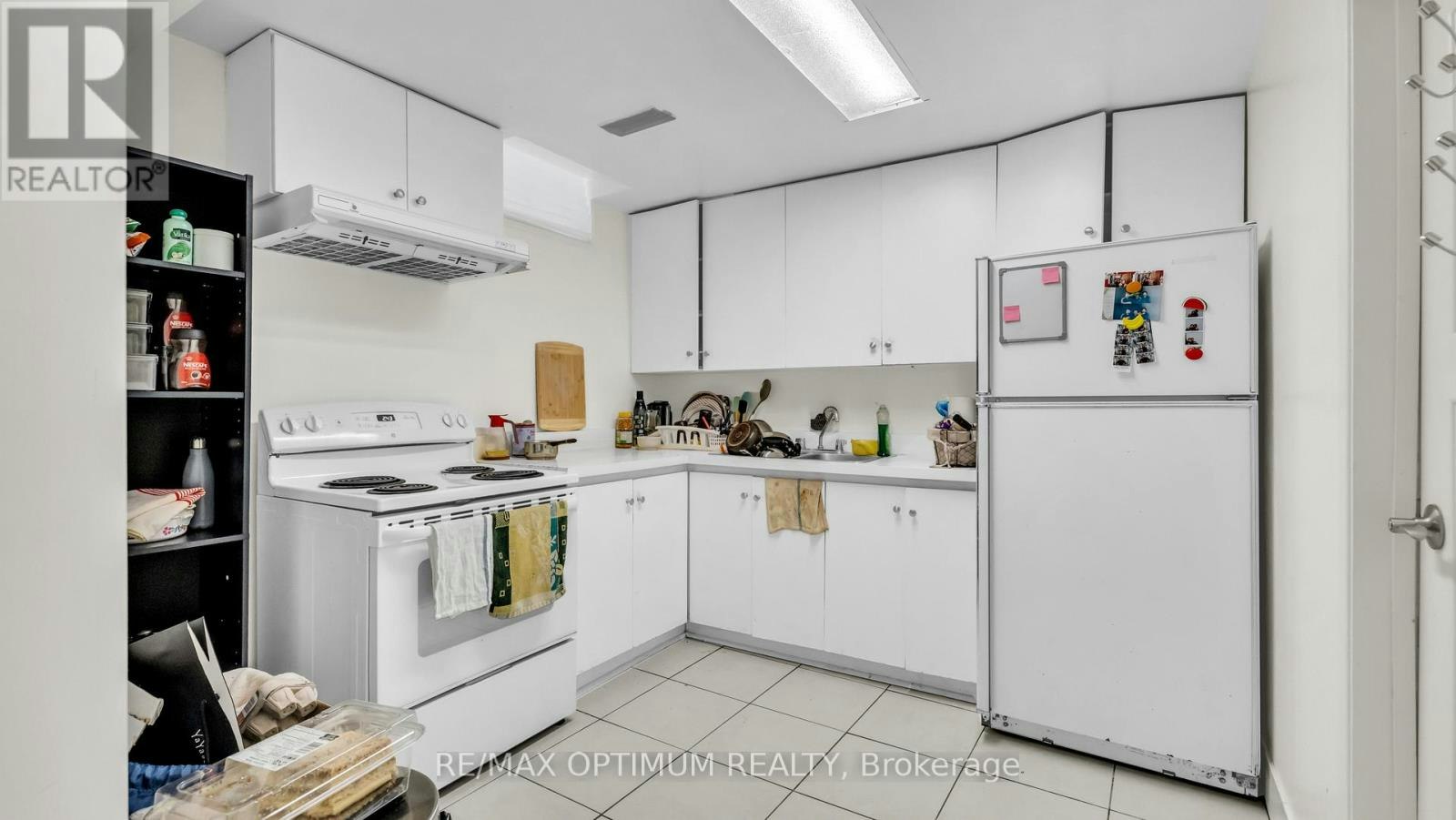 362 Kingsbridge Garden Circle, Mississauga, ON, L5R 1K8 - 34