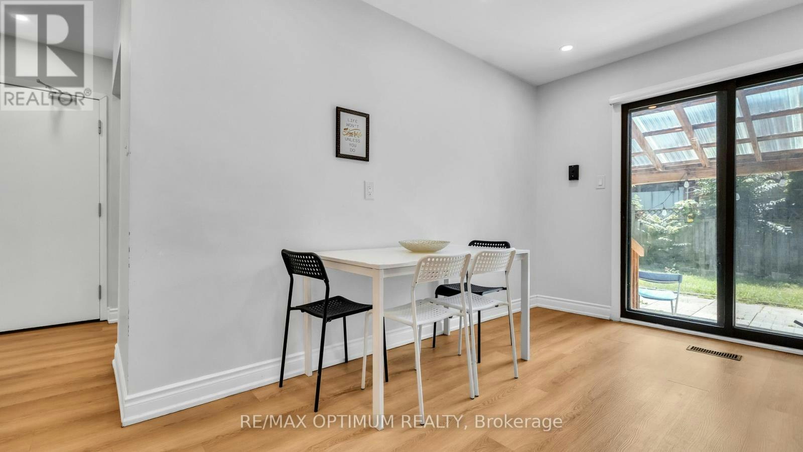 362 Kingsbridge Garden Circle, Mississauga, ON, L5R 1K8 - 17