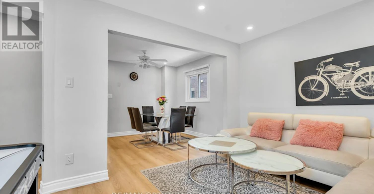 362 Kingsbridge Garden Circle, Mississauga, ON, L5R 1K8 - 7