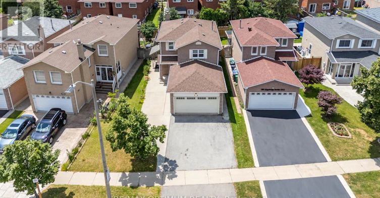 362 Kingsbridge Garden Circle, Mississauga, ON, L5R 1K8 - 2