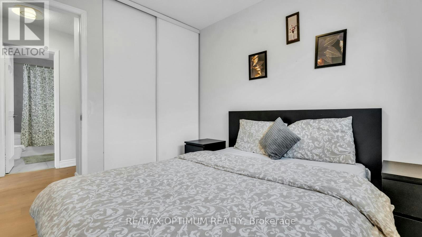 362 Kingsbridge Garden Circle, Mississauga, ON, L5R 1K8 - 29