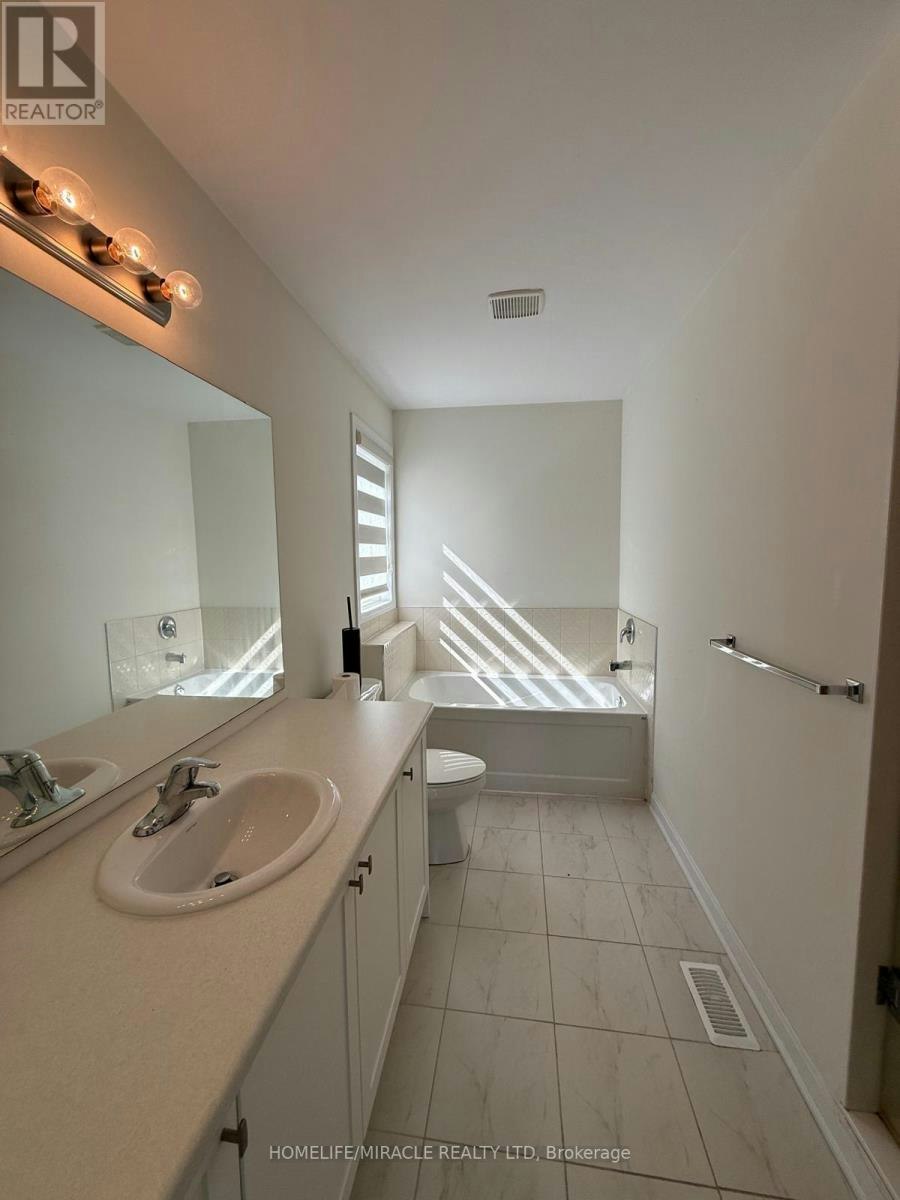128 Oakmont Drive, Loyalist, ON, K0H 1G0 - 6