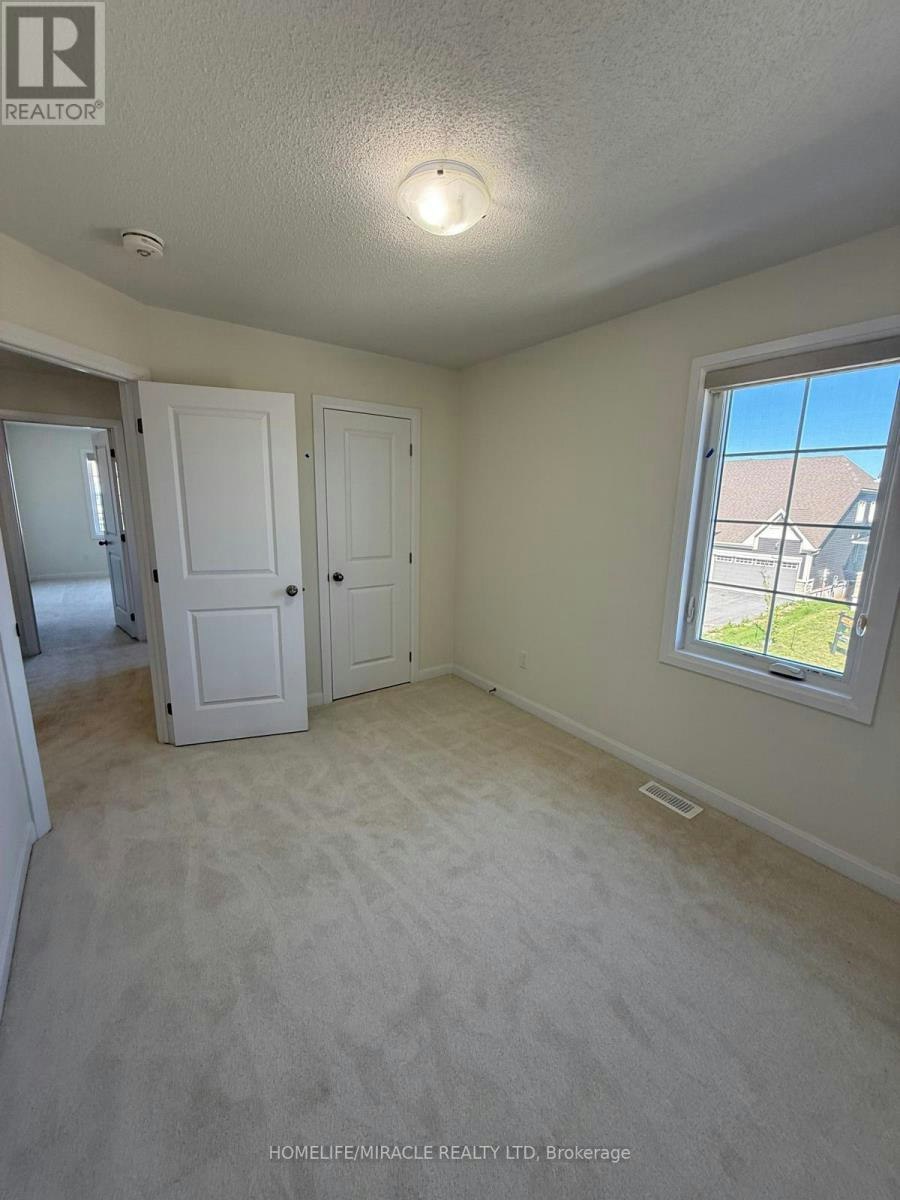 128 Oakmont Drive, Loyalist, ON, K0H 1G0 - 40